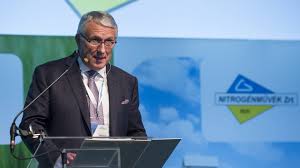 A gyártulajdonos által benyújtott biztonsági jelentés elbírálására közigazgatási eljárás indult. Orizetbe Vette A Rendorseg Az Egyik Leggazdagabb Magyart Portfolio Hu