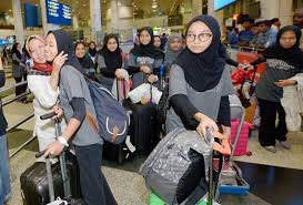 Sukarelawan yang sentiasa berlumba membuat kebajikan. Tiga Pelajar Tkc Harumkan Nama Malaysia Pada Pertandingan Asian English Olympics Wanista Com