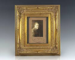 Find the perfect enrico caruso stock photos and editorial news pictures from getty images. Enrico Caruso Signed Photograph Von Caruso Enrico Signed By Author S Raptis Rare Books Abaa Ilab