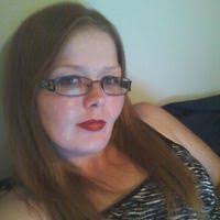 Tammy Mcnutt's Instagram, Twitter & Facebook