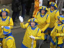 Wir kümmern uns für sie um den papierkram und informieren ihre zahlungspartner für sie. 64 Vr Bank Mainz Zug Der Finther Lebensfreude