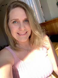 What is the best place for hair extensions? Preferably a tape Thanks