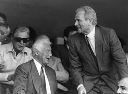 Giampiero boniperti italya'den eski futbolcu santrafor son kulüp: Boniperti Amico Nemico E I Suoi Splendidi 90 Anni Corriere It