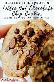 This Toffee Oat Chocolate Chip Cookies Recipe Is So Quick And Easy To Make You Re Just Oat Chocolate Chip Cookies Cookies Recipes Chocolate Chip Vegan Cookies