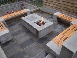 Also, there is no guarantee that pavers, regular bricks, blocks, or stones won't trap water and gasses inside that will heat up, not be able to escape, and explode. 11 Outstanding Cinder Block Fire Pit Design Ideas