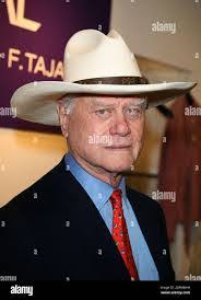 Peter Hagman's Instagram, Twitter & Facebook