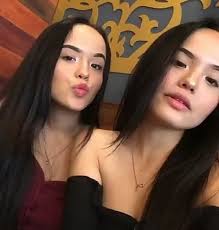 Your favourite twins | twuko. Pin Di Selebriti