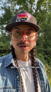 It was the first time I had done this with a crowd in a very long time so  for anyone that was there at my Chicago show that sang along with me, a  huge thank you it was a very cathartic feeling 🦅❤️‍🔥 ...