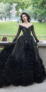 Dark Romance 24 Gothic Wedding Dresses Mehr Sehen Hochzeitskleid Dress Dresses Womendress Ball Dresses Ball Gown Wedding Dress Gothic Wedding Dress