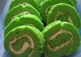 May 26, 2021 · resep lapis gulung tapioka. Resep Bolu Gulung Pandan Yang Menggugah Selera Resep Enyak