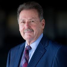 Stephen Ralls's Instagram, Twitter & Facebook