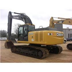 John Deere 240D LC Excavator