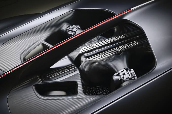 Bugatti Tourbillon Engine