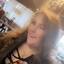 What are good karaoke locations in Central Ohio that are theater and LGBT  friendly?