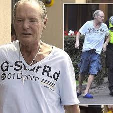 Greats of the game | paul gascoigne, midfielder. Paul Gascoigne Spent Three Weeks On Gin Bender Before Being Rushed To Hospital Mirror Online