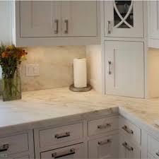 Modernen kuche mit feinsteinzeug arbeitsplatte marmor weiss schranke. Marmor Arbeitsplatte Alabama White Wall Granite Service Srl Fur Kuchen Weiss