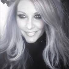 Jodi Sinclair's Instagram, Twitter & Facebook