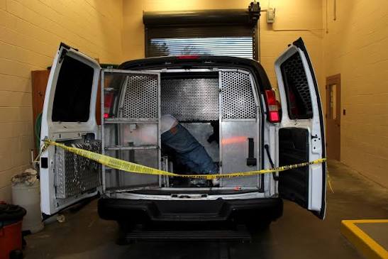 Inside the Deadly World of Private Prisoner Transport | The Marshall Project