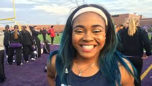 Roosevelt's Briyana Carter sets gold standard for fun and fashion