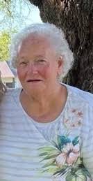 Evelyn Fowler's Instagram, Twitter & Facebook