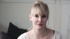 Kimberly King Parsons wins 2025 Oregon Book Award for fiction for her  'filthy and weird' novel, 'We Were the Universe' • Oregon ArtsWatch