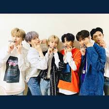 Me Encantan Oneus Tomoon Oneustomoon Idol Kpop Love Cute Photography Ravn Leedo Korean Bands Boy Groups Kpop Comeback