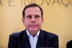 Doria anuncia cortes em contratos, cargos comissionados e carros oficiais