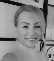 Karli Reiter's Instagram, Twitter & Facebook