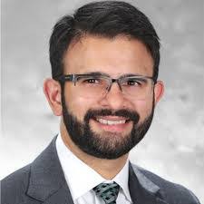 Karin Larrave's Instagram, Twitter & Facebook