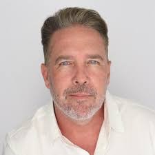 Peter Barger's Instagram, Twitter & Facebook