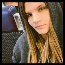 Emmybear1997 (@babygirl_1997_xo)