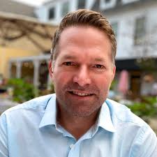 Fernando Iglesias Email & Phone Number