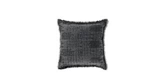 Una coperta da tenere a vista, in cui. Chanel Gianfranco Ferre Home