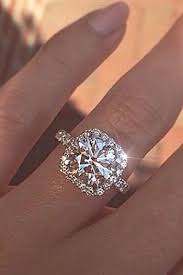Diamond Engagement Rings Circle Ideas Cincin Tunangan Berlian Perhiasan Pernikahan Cincin Tunangan