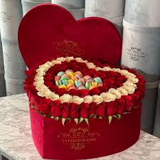 Maybe you would like to learn more about one of these? 100 Roses With Macaroons In A Heart Shaped Box By La Fleur Eclose