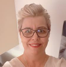 Anna Barbara Idzik...