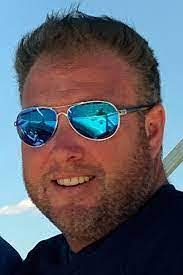 Russell Purkey's Instagram, Twitter & Facebook