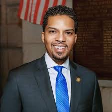 Meet Erica Deuso, the new mayor of Downingtown, PA. He's a man pretending  to be a woman who's now doxxing ICE's live locations to warn illegals so  they can evade ICE. He