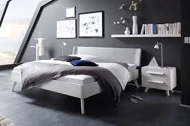 Das fahrzeug beinhaltet zwei betten mit vier schlafplätzen (unteres bett 1,15 x 2,0 m, oberes bett 1,14 x 1,86 m), ein hebedach, eine küche mit. Hasena Fine Line Holz Bett Masito Buche Weiss Mobel Letz Ihr Online Shop