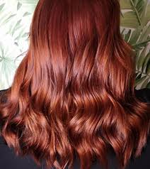 Light auburn heather graham's lighter take on auburn is an amazing option for those who want to try auburn without necessarily going much darker than their usual blonde or light brown shade. 11 Auburn Hair Color Ideas And Formulas Wella Professionals