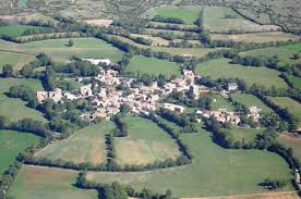 Viala — ist der name folgender französischer gemeinden im département aveyron: Mairie De Viala Du Pas De Jaux 12250 Adm 12