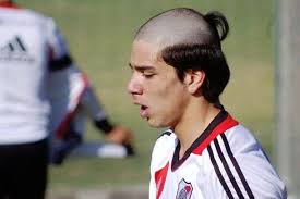 Zinedine zidane had one year remaining on his real madrid contract. Haarstraubend Die Krassesten Frisur Fauxpas Der Kicker