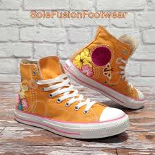 Black And Orange Converse High Tops Converse All Star Women S Size 7 Floral Hi Top Orange Trainers Us 9 Sneakers 40 Ebay Sneakers Orange Trainers Converse All Star