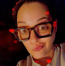 What dye free snack options are there at HEB?