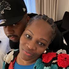 Courtney Wigfall's Instagram, Twitter & Facebook