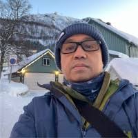 1500+ "Ernie &" profiles