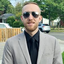 Which equipment should I use for crit rate and damage?