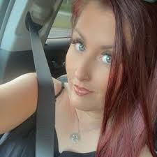 Melissa Ashley Artz (@mrsditchdoc)