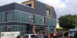 Subject to change during holiday weeks and weekends. Hannover Hat Ein Recyclinghaus