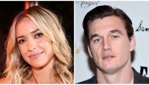 Tyler Cameron Has Been Sliding Into Girls' DMs